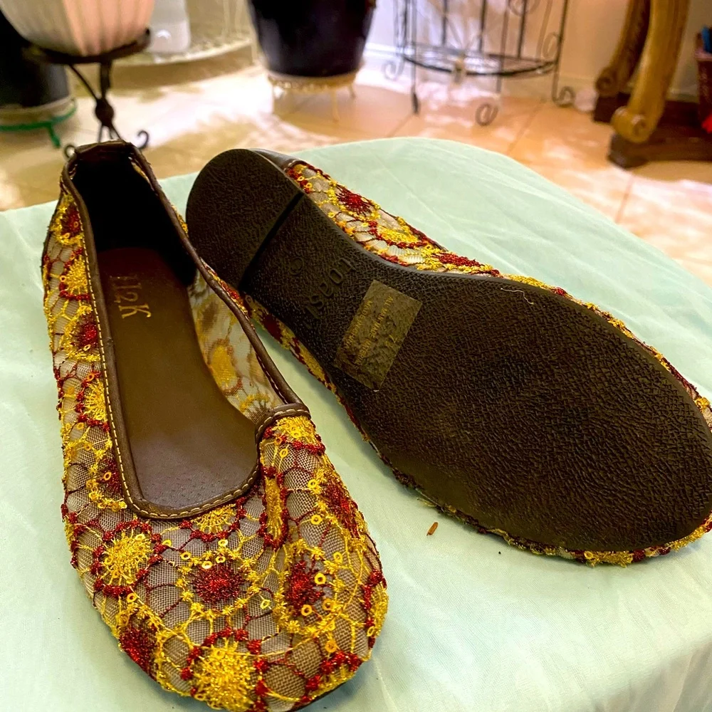 H2K EMBROIDERED SLIP ONS - Picture 6 of 6